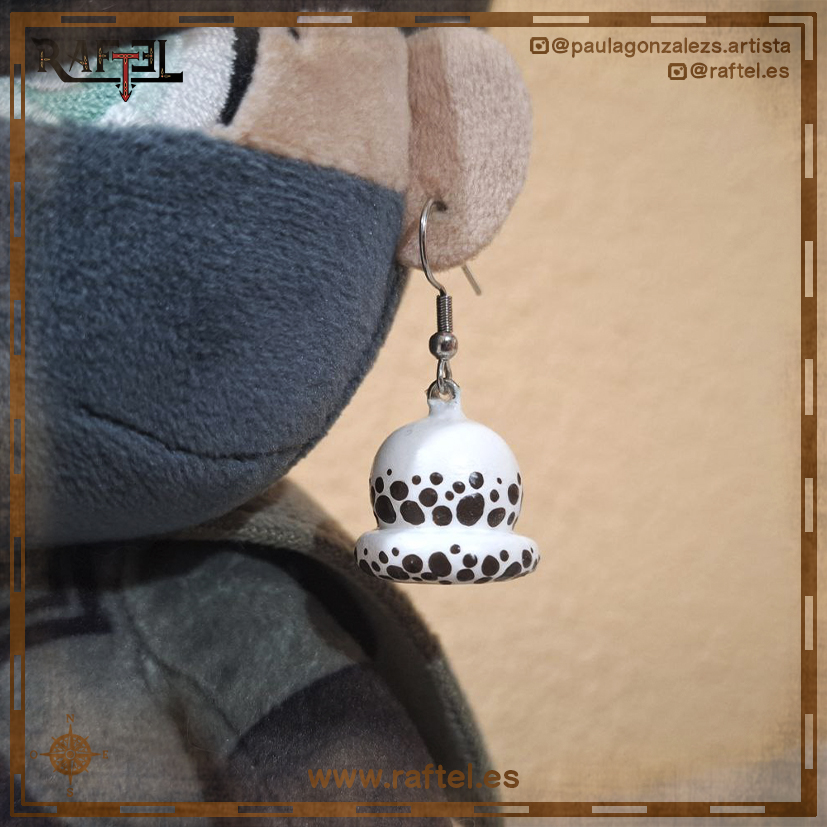 Pendientes Law gorros