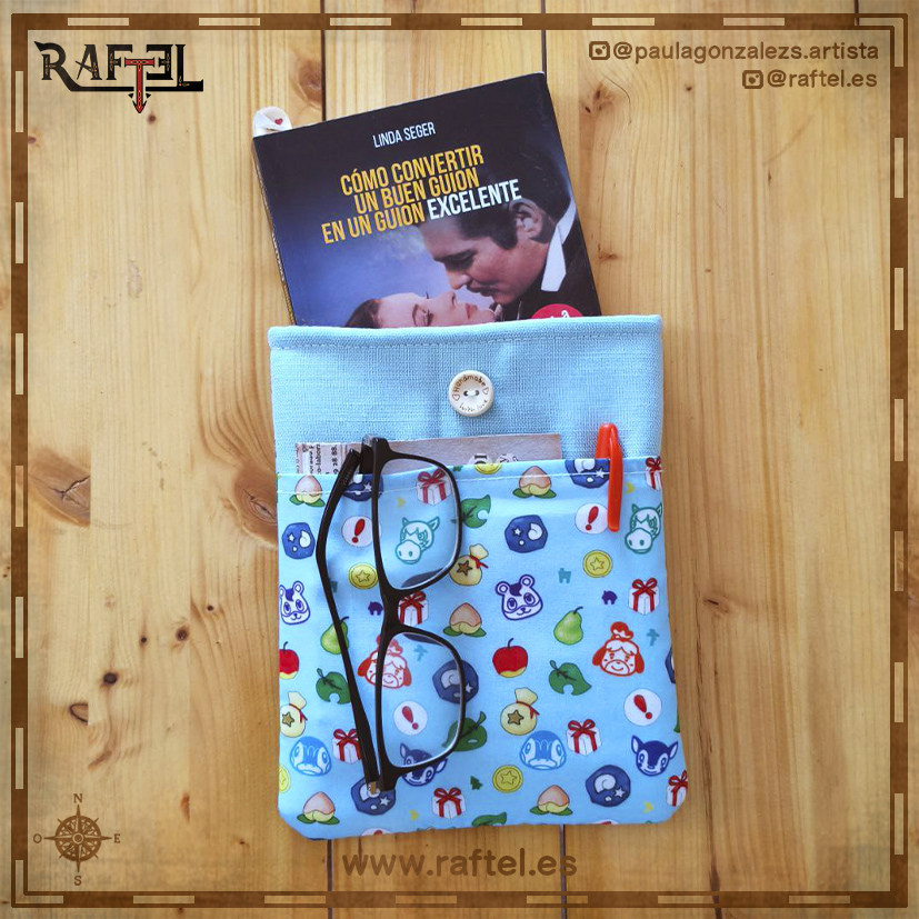 Funda de libro pequeña Animal crossing azul