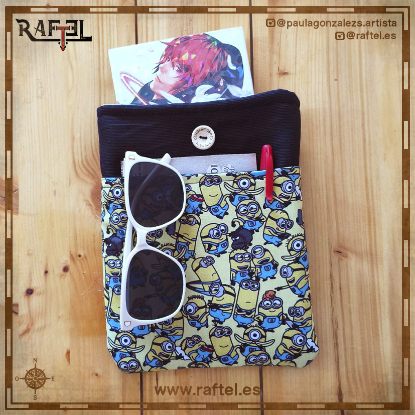 Funda de libro pequeña Minions